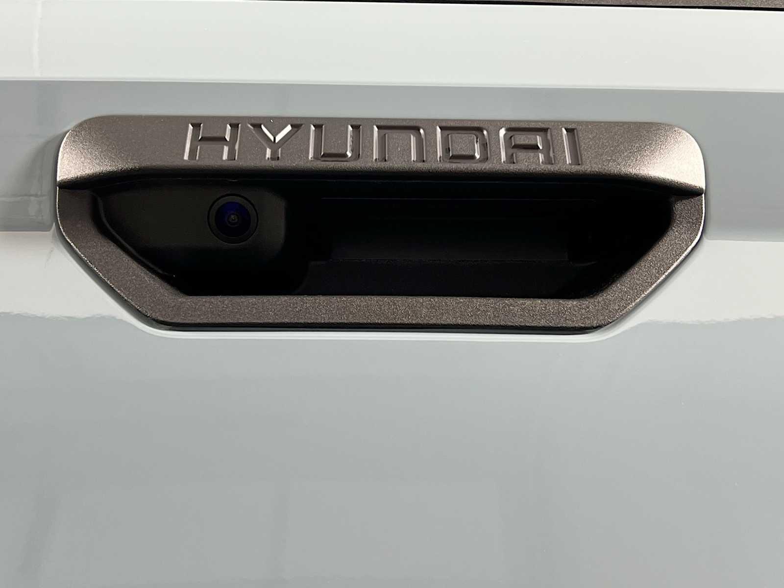 2024 Hyundai Santa Cruz SEL AWD - Photo 17