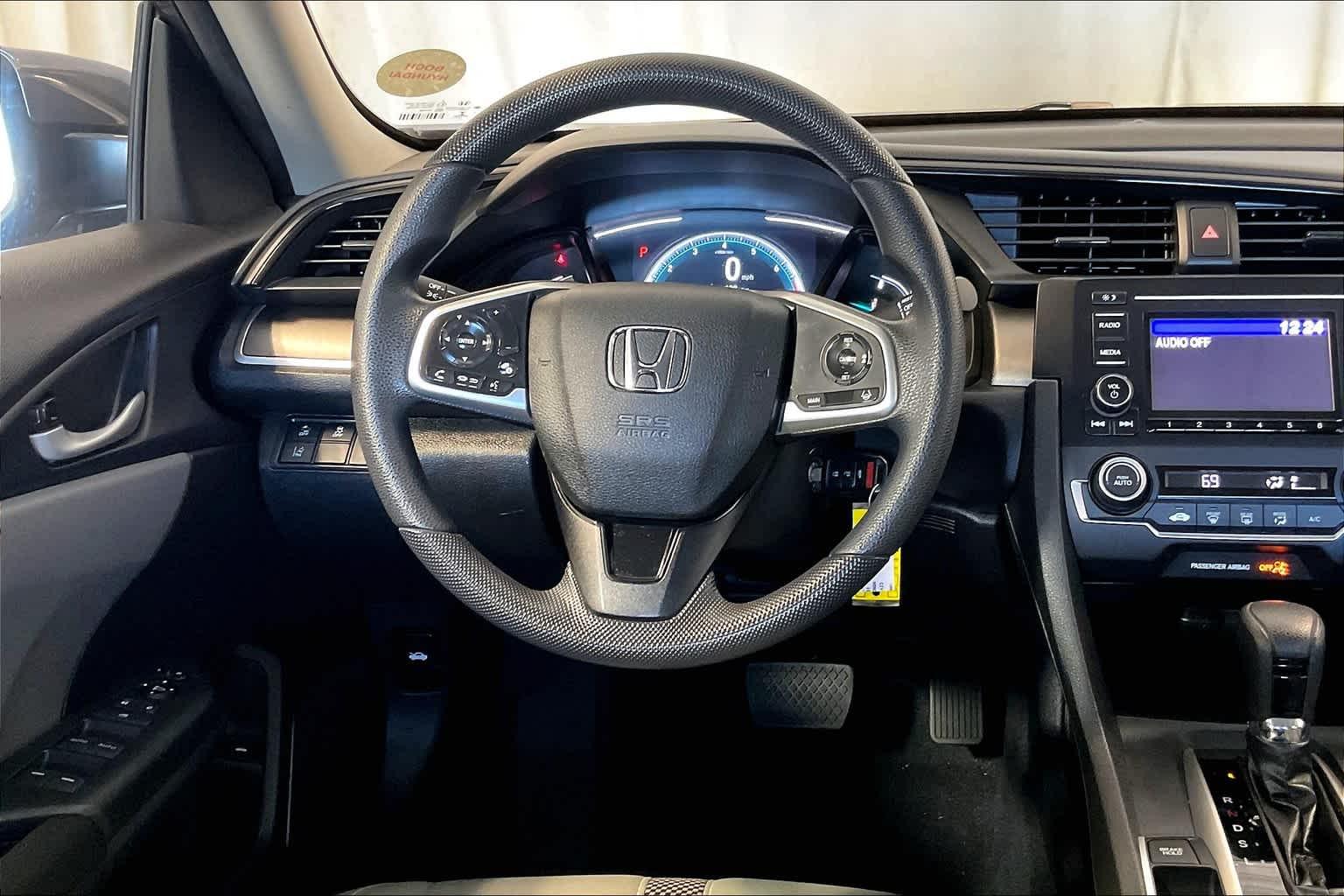 2019 Honda Civic LX - Photo 17