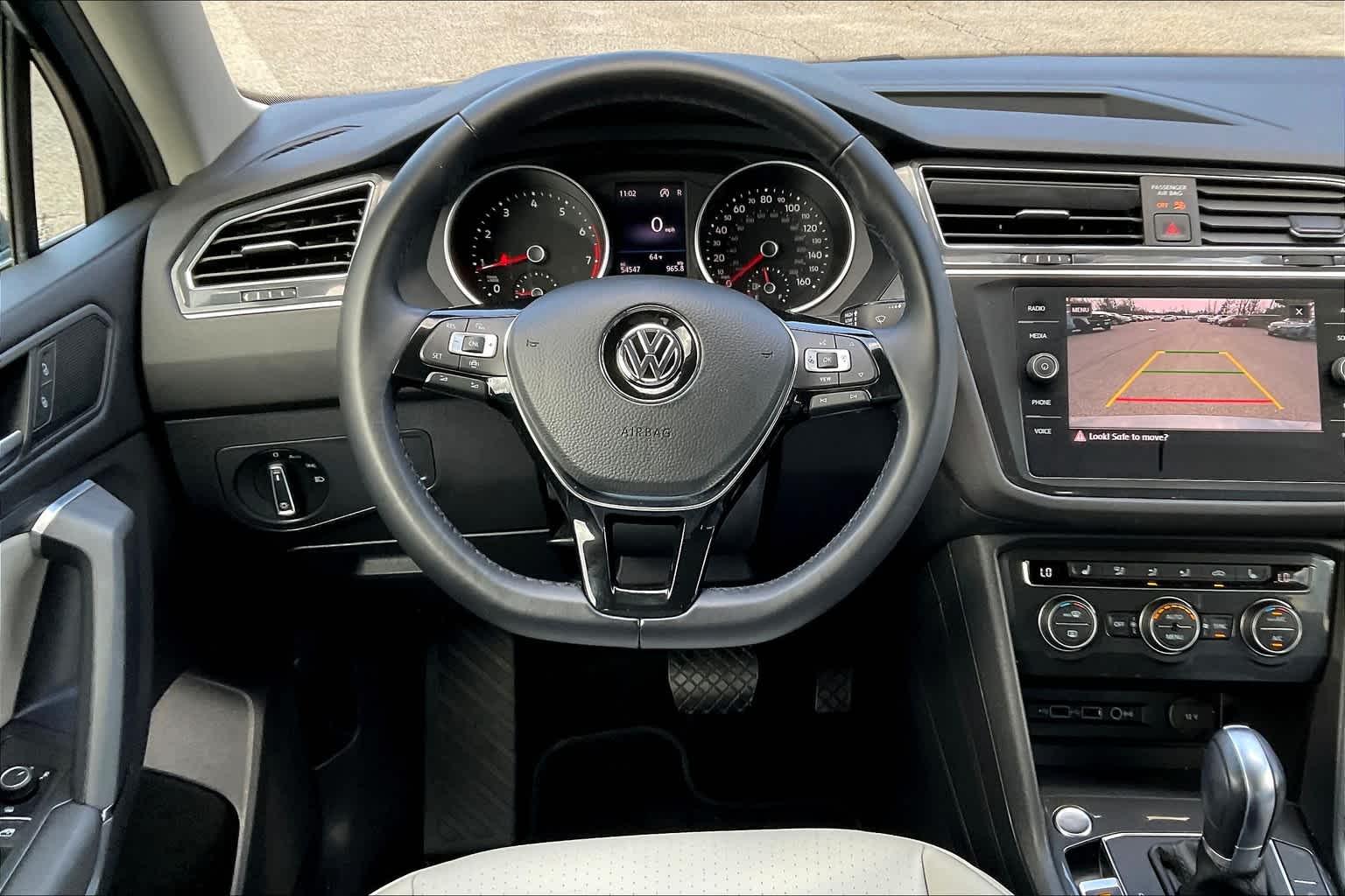 2019 Volkswagen Tiguan SE - Photo 17