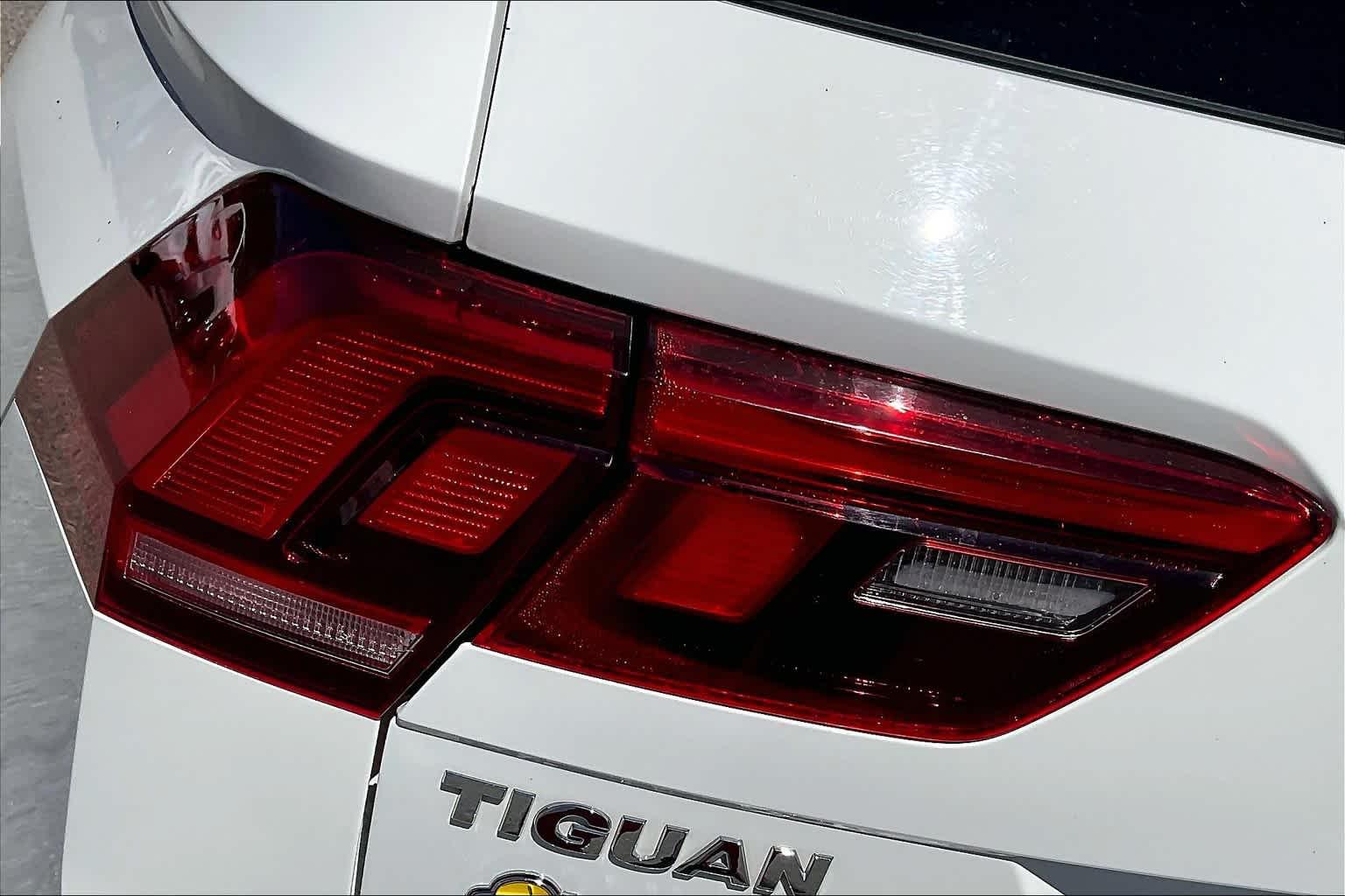 2019 Volkswagen Tiguan S - Photo 32
