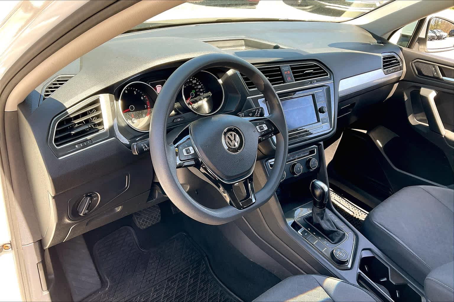 2019 Volkswagen Tiguan S - Photo 8